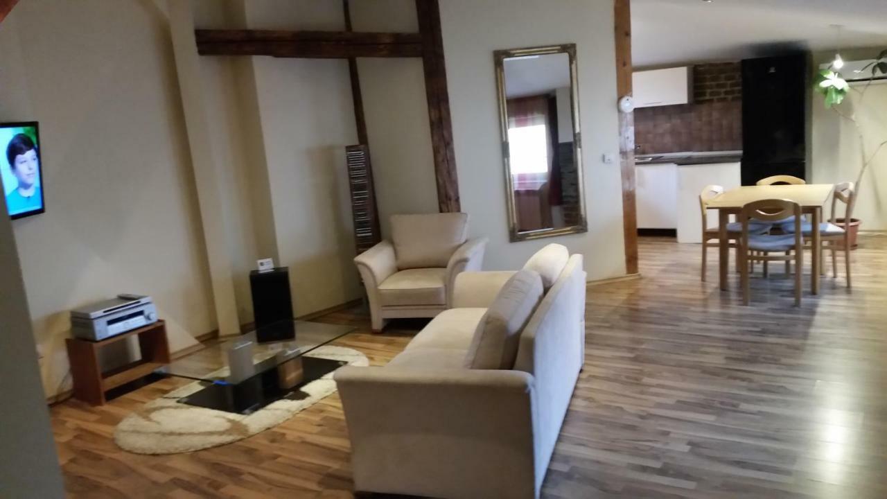 Apartament Central Oradea Apartment Екстериор снимка